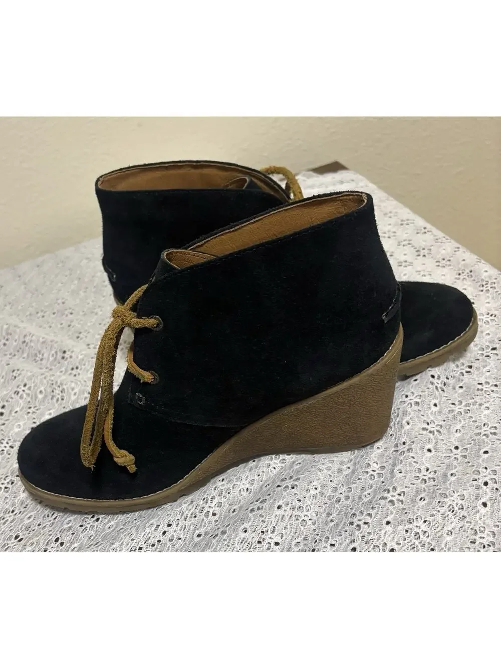 Sperry Stella Prow Black Suede Ankle Bootie, Women 8 M, Wedge Heel Leather